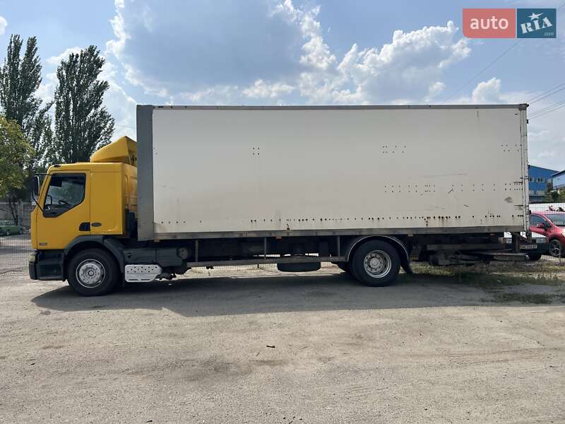 Грузовой фургон Renault Premium 2005 в Днепре