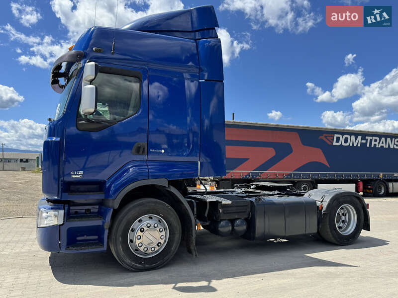 Тягач Renault Premium 2008 в Долине