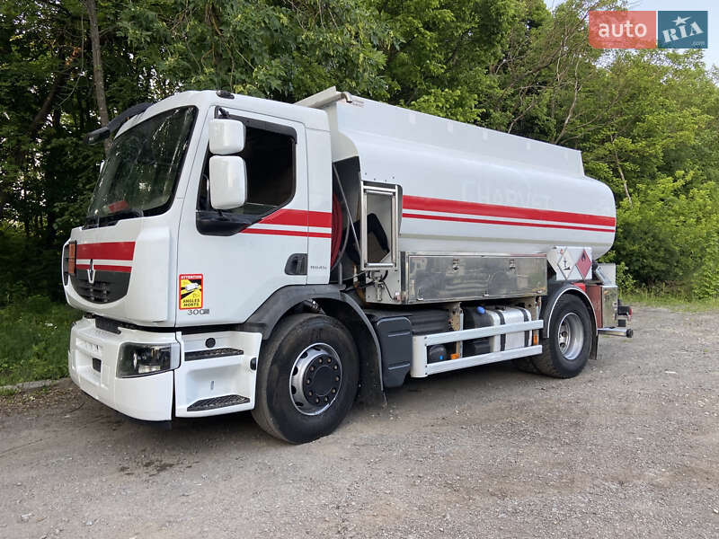 Renault Premium 2013