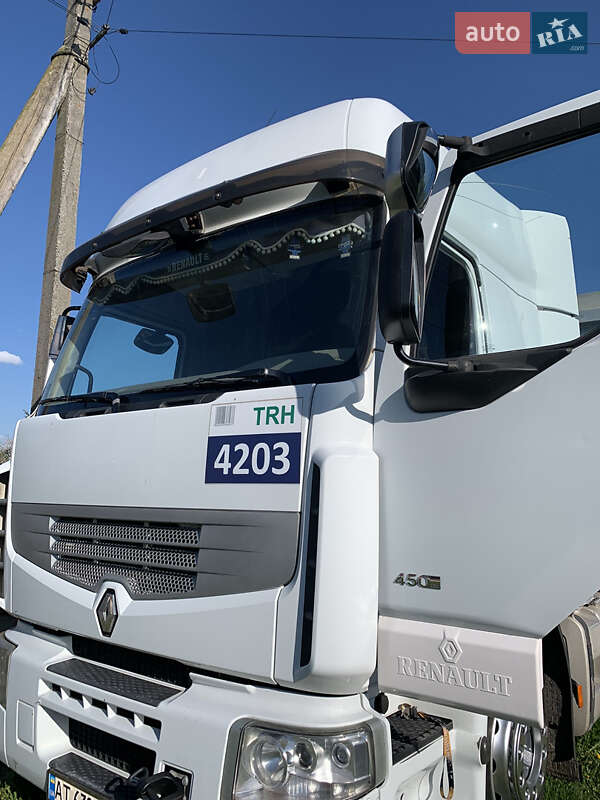 Renault Premium 2009