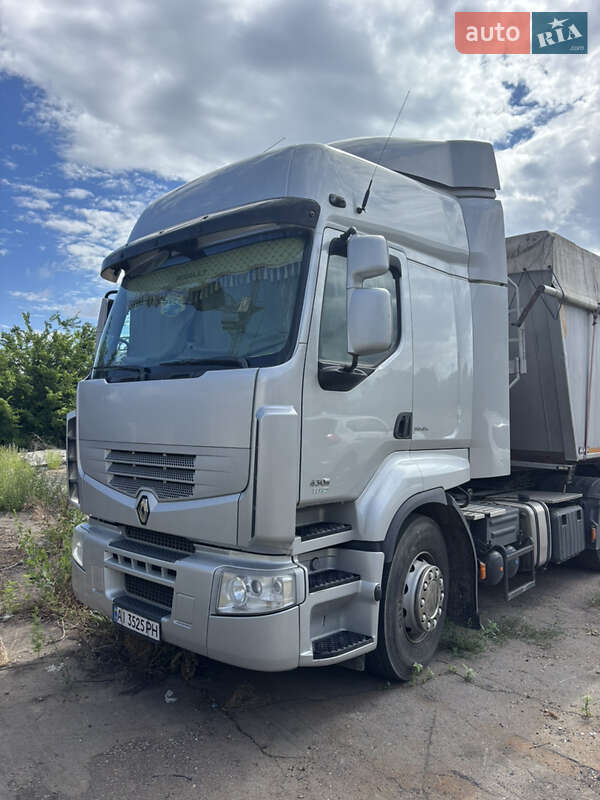 Тягач Renault Premium 2013 в 