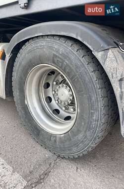 Тягач Renault Premium 2009 в 