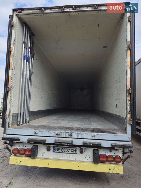 Тягач Renault Premium 2006 в Запорожье