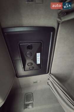 Тягач Renault Premium 2006 в 