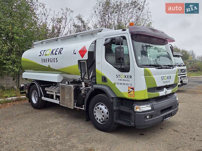 Бензовоз Renault Premium 2006 в Чернівцях