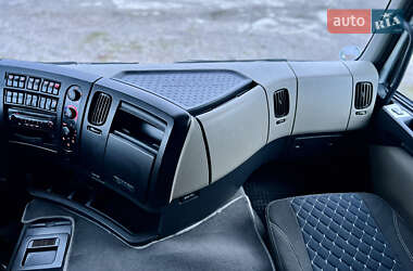 Тягач Renault Premium 2012 в  фото 16 Тягач Renault Premium 2012 в