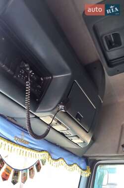 Тягач Renault Premium 1998 в 