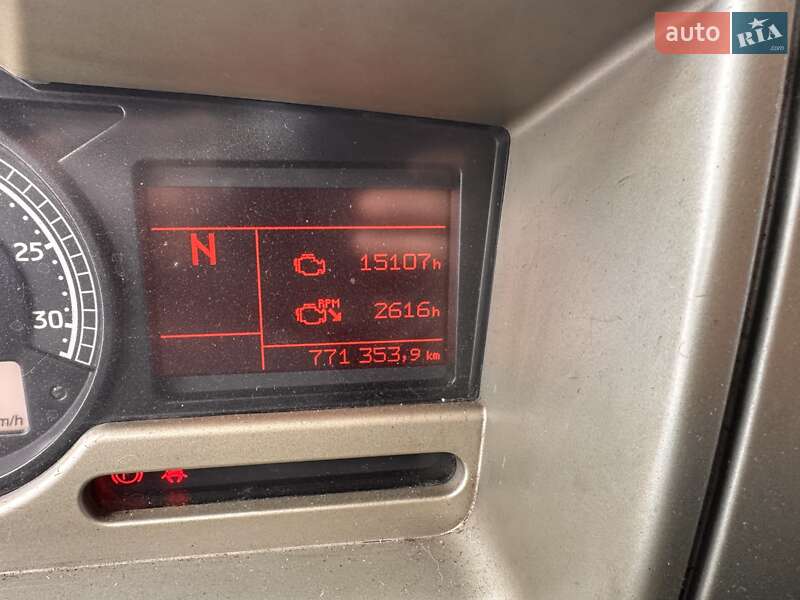 Тягач Renault Premium 2011 в Луцьку