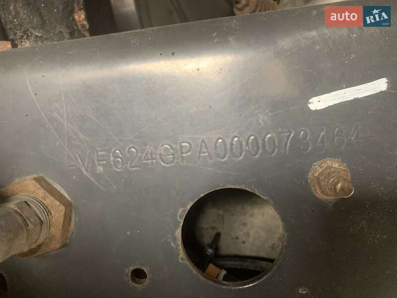 Тягач Renault Premium 2013 в Полтаві фото 7 Тягач Renault Premium 2013 в Полтаві