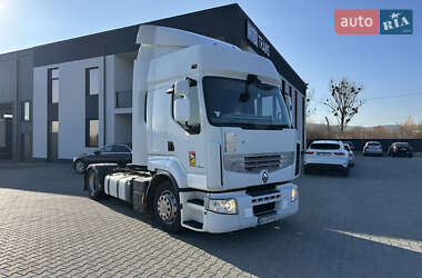 Тягач Renault Premium 2013 в Жовкві