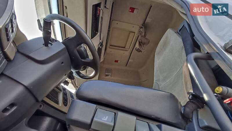 Вантажний фургон Renault Premium 2008 в Києві фото 12 Вантажний фургон Renault Premium 2008 в Києві