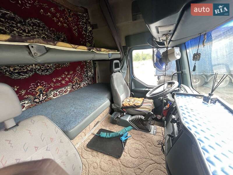 Вантажний фургон Renault Premium 2000 в Летичіві