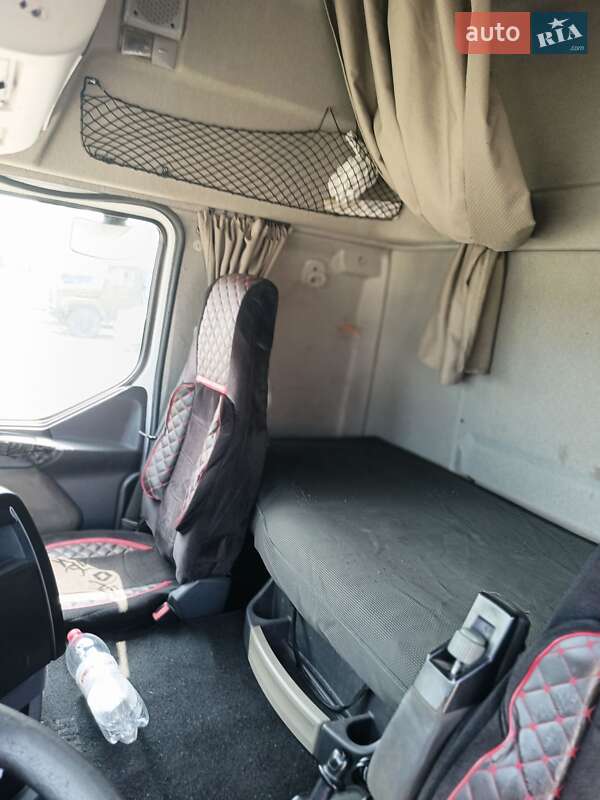 Тягач Renault Premium 2011 в Черкасах