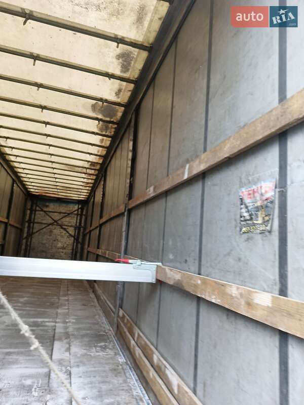 Тягач Renault Premium 2011 в Черкасах