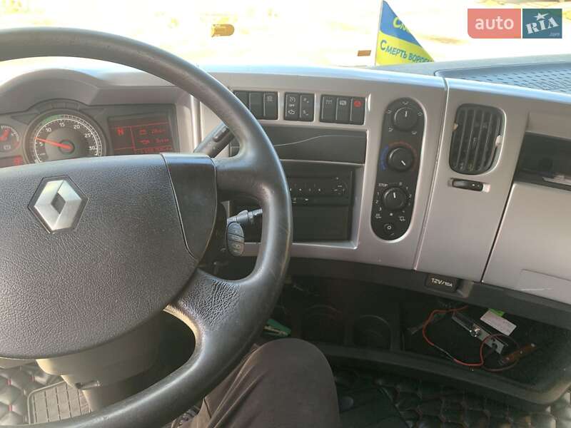 Тягач Renault Premium 2008 в Славуте