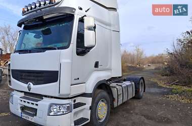 Тягач Renault Premium 2011 в Днепре
