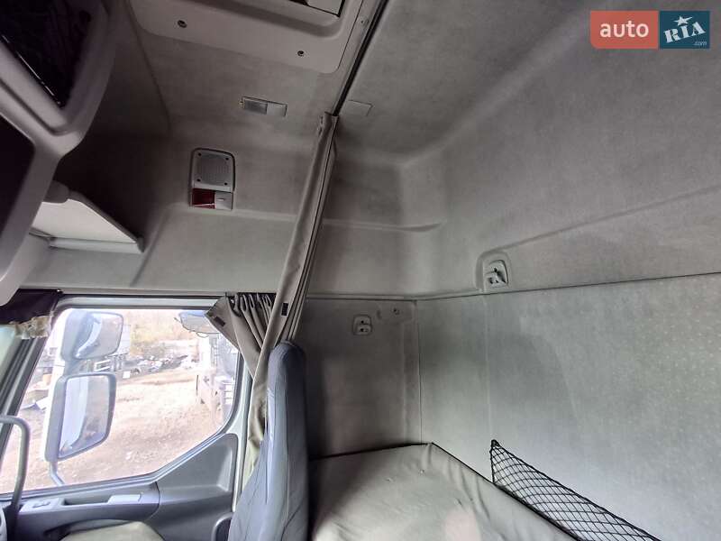 Тягач Renault Premium 2011 в Дніпрі