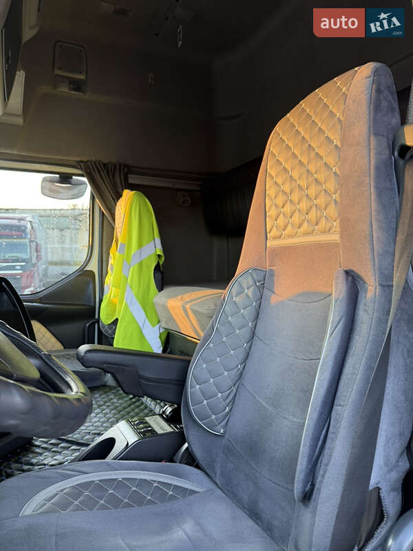 Тягач Renault Premium 2012 в Рівному