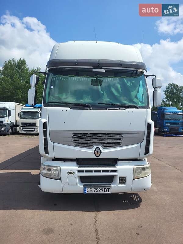 Renault Premium 2011