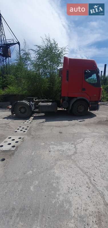 Тягач Renault Premium 2003 в Запорожье фото 2 Тягач Renault Premium 2003 в Запорожье