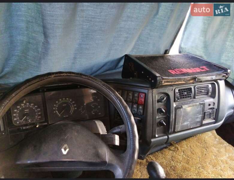 Тягач Renault Premium 1998 в Черкасах