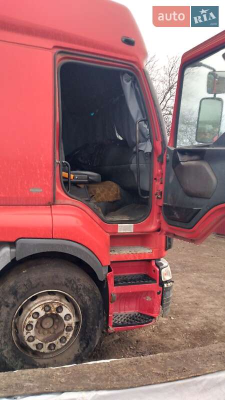 Тягач Renault Premium 1998 в Черкасах