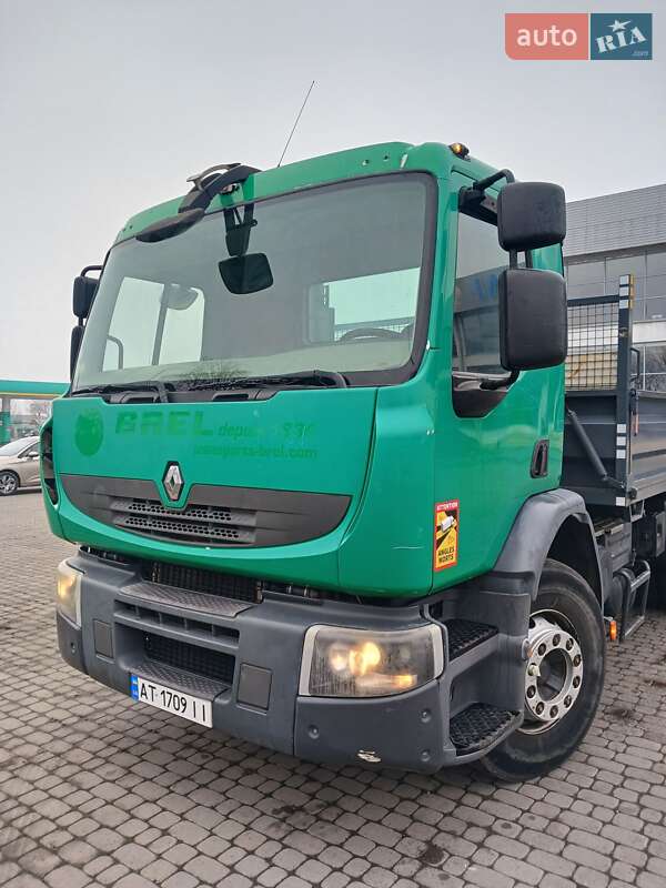 Самосвал Renault Premium 2010 в Ивано-Франковске