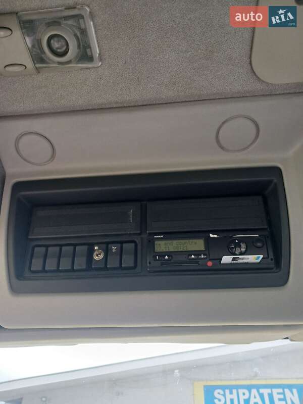 Самосвал Renault Premium 2010 в Ивано-Франковске