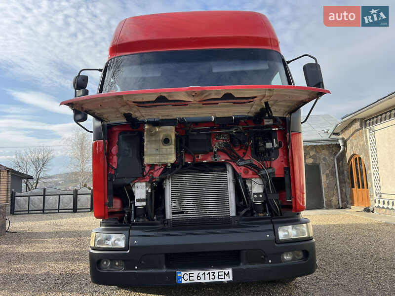 Машина ассенизатор (вакуумная) Renault Premium 2001 в Черновцах