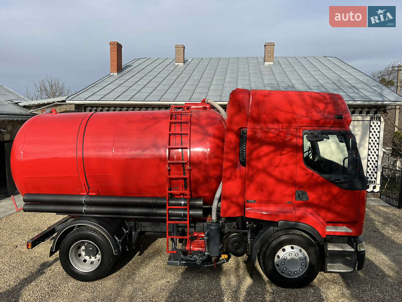 Машина ассенизатор (вакуумная) Renault Premium 2001 в Черновцах