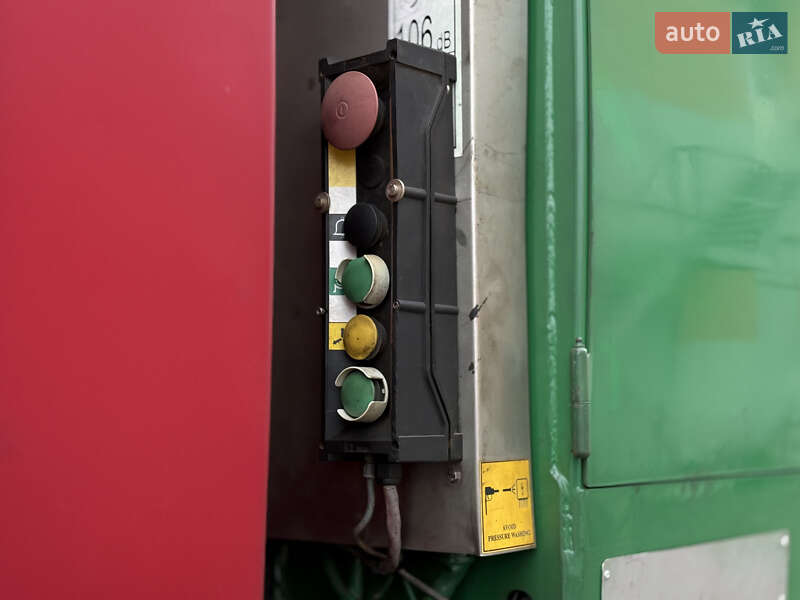 Мусоровоз Renault Premium 2010 в Киеве