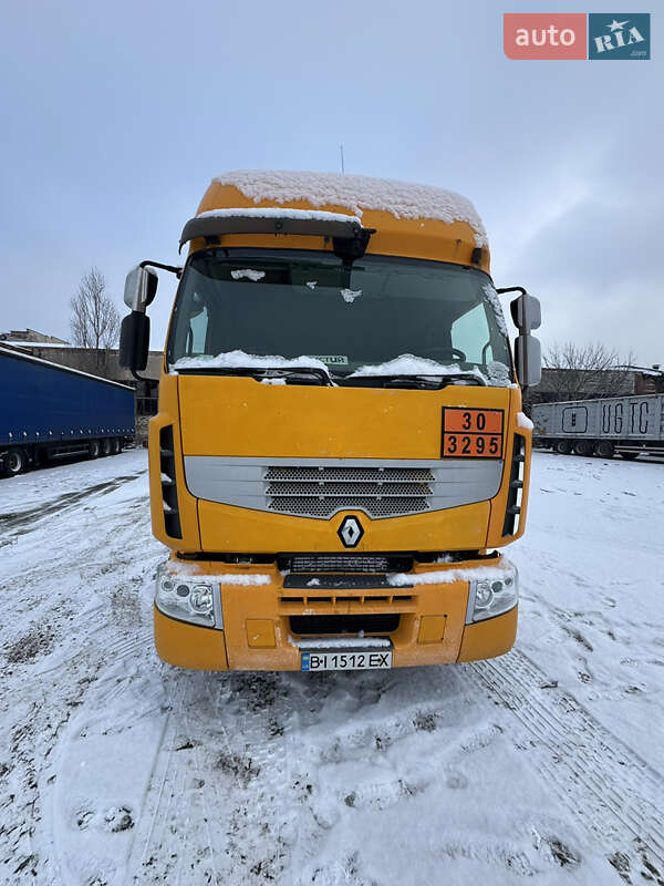 Тягач Renault Premium 2009 в Полтаве