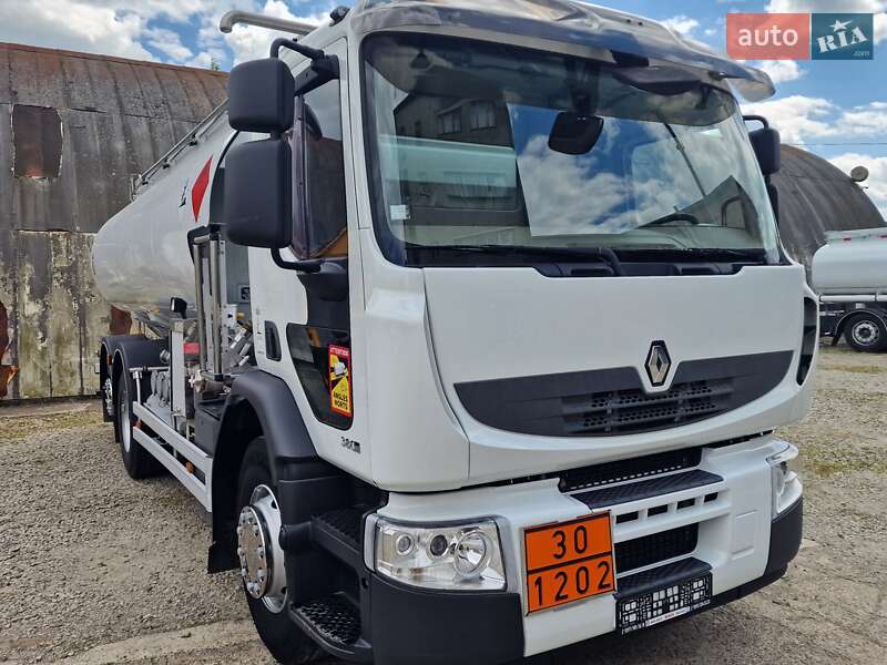 Бензовоз Renault Premium 2013 в Черновцах