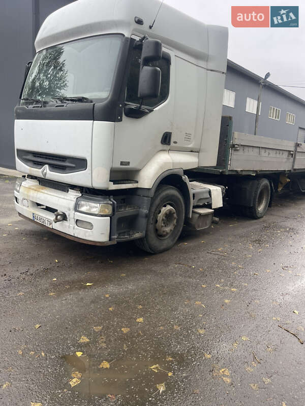 Тягач Renault Premium 2005 в Киеве