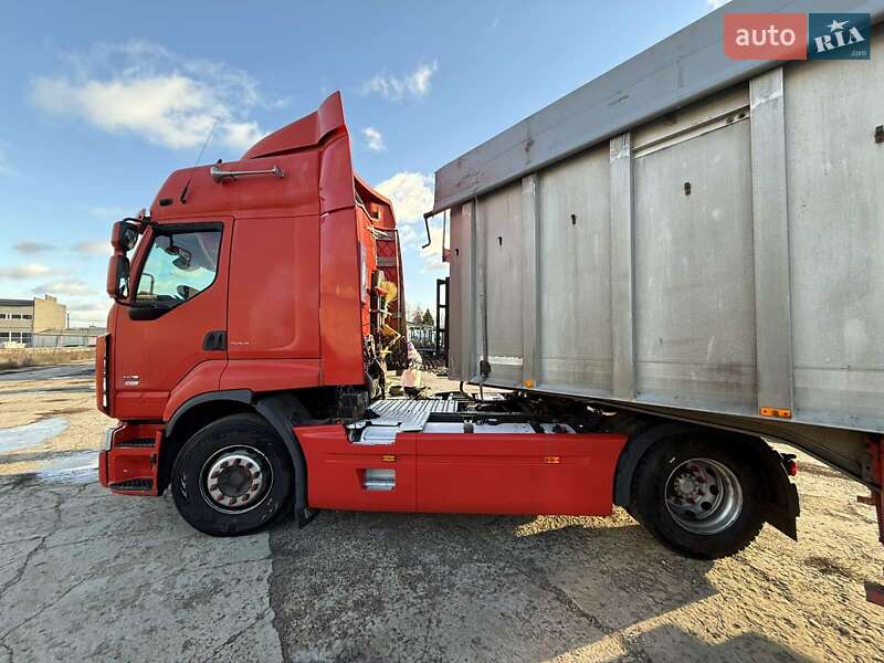 Тягач Renault Premium 2011 в Сумах