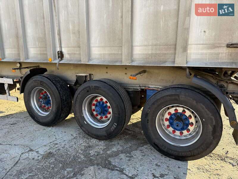 Тягач Renault Premium 2011 в Сумах