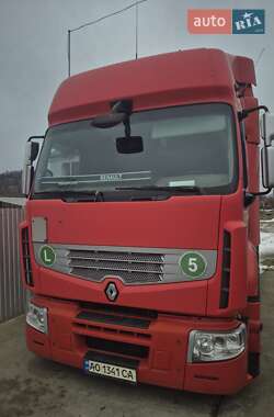 Тягач Renault Premium 2008 в Солотвине