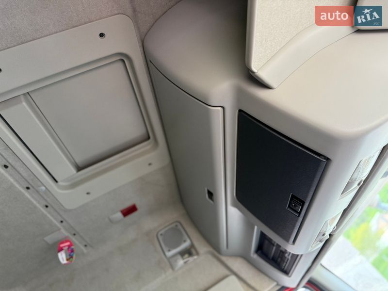 Тягач Renault Premium 2010 в Вишневце