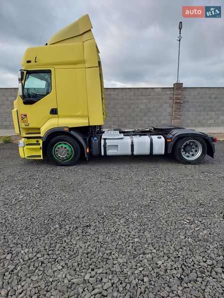 Тягач Renault Premium 2008 в Луцьку
