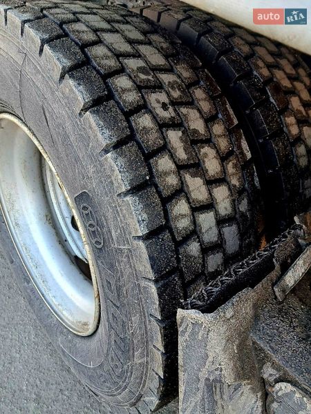 Тягач Renault Premium 2011 в Ровно