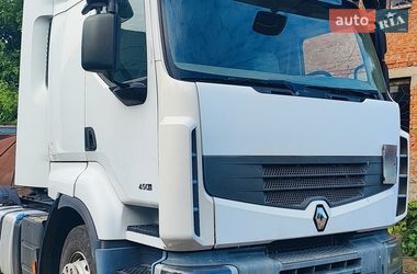 Тягач Renault Premium 2009 в Нежине