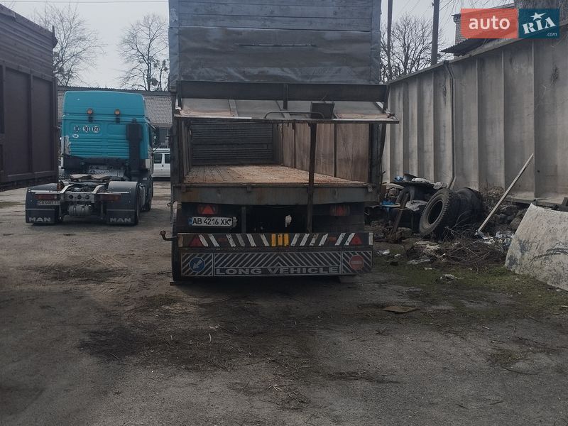 Тягач Renault Premium 1998 в Каневе