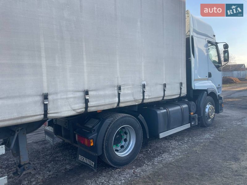 Тягач Renault Premium 2004 в Губинихи
