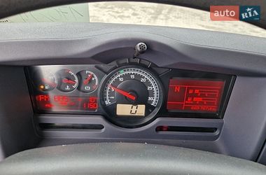 Тягач Renault Premium 2010 в Ровно