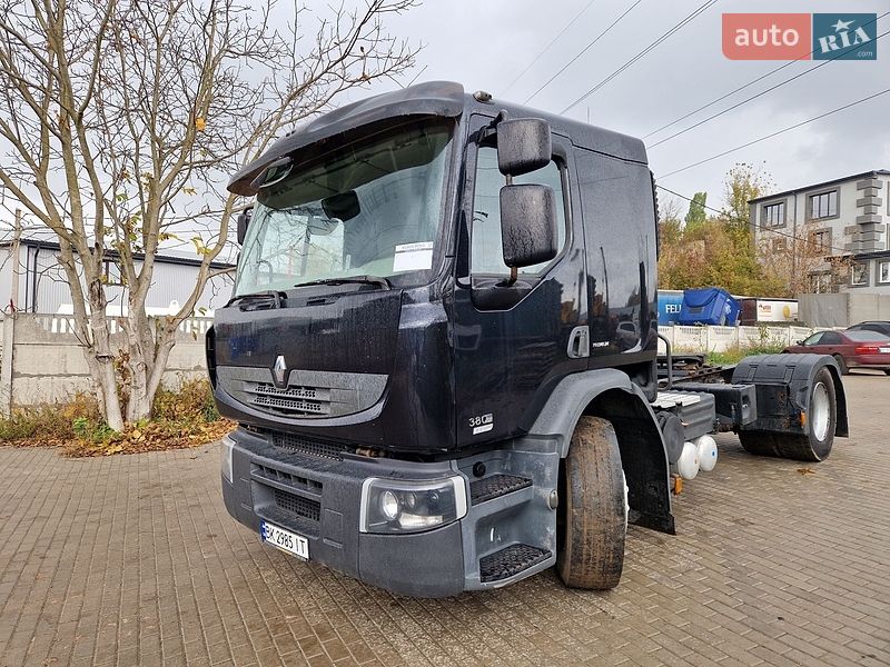 Renault Premium 2011
