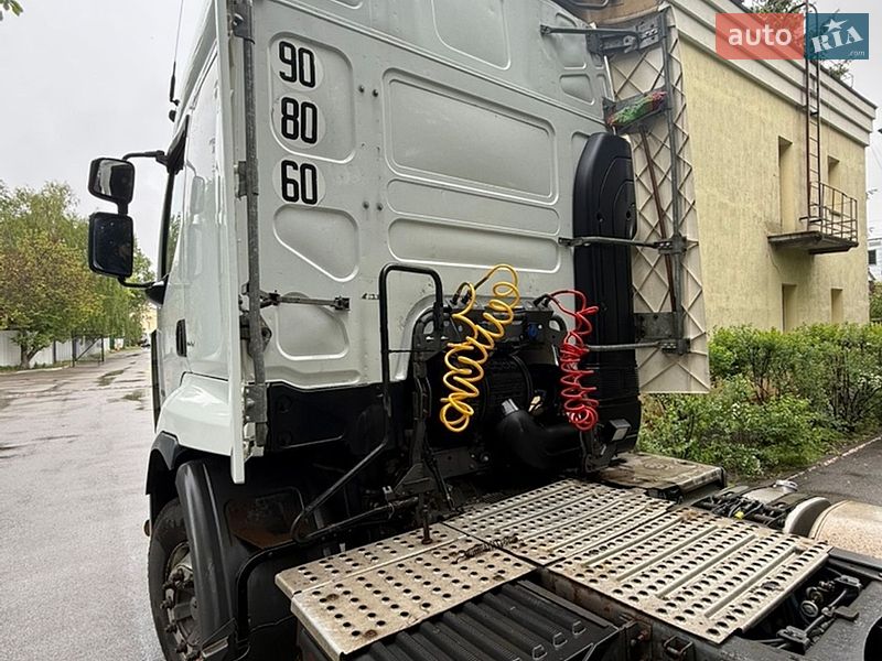 Тягач Renault Premium 2011 в Броварах