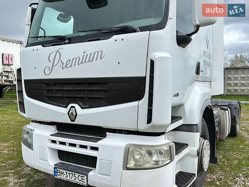 Тягач Renault Premium 2011 в Києві
