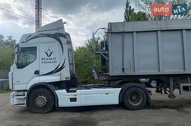 Тягач Renault Premium 2010 в Дніпрі
