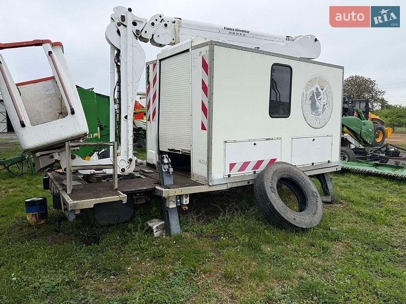 Автовишка Renault R385 2015 в Козятині