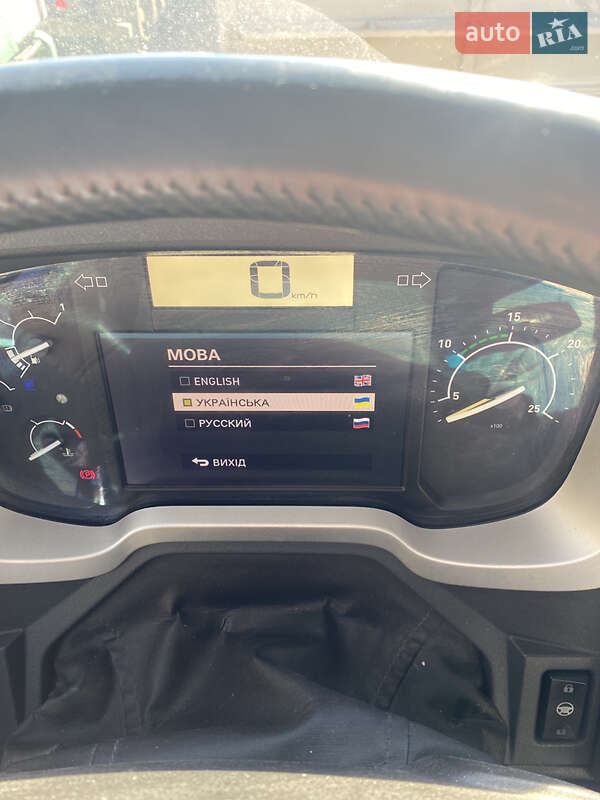 Тягач Renault Range T/T-Series  2015 в Березанці